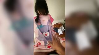 Thanh niên số hưởng some hai em loli vú to phần 1