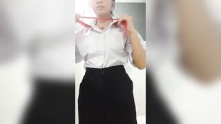 Tuổi mới lớn nhưng độ dâm không hề nhỏ 6