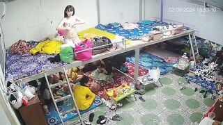 Hack cam quay lén phòng thay đồ của mấy em cám chim e nào e nấy cũng ngon nghẻ #1