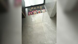 Anh chồng gạ em vợ dâm nứng lồn khi vợ đi làm , bóp vú sờ lồn dâm đãng