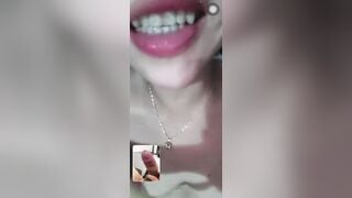 Call với trai chị máy bay lấy tạm quả dưa ra thủ dâm