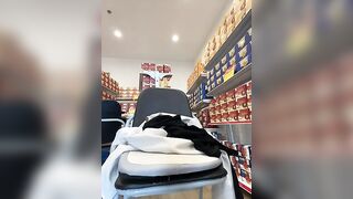 Siêu Thị WinMart bé nhân viên này nhiều nước thật đấy - phần 1