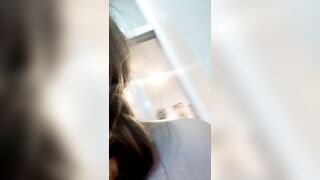 Loii china live tắm rồi thủ dâm móc bướm