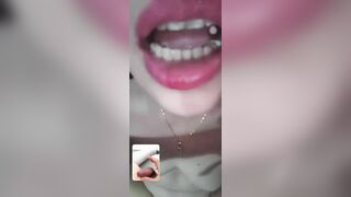 Chị mb dâm vú to lồn mupd gọi video thủ dâm cho trai xem lồn phụt nước
