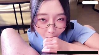 Em bảo vệ xinh vú to lồn ngon địt nhau với ông chủ dâm đãng