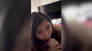 “bạn thân mà t bú cu cho m lúc nào chả được” dc con bạn bsu cặc cho