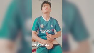 Cậu học sinh khẩu dâm