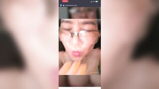 Mbbg việt show vú tìm chym phi công
