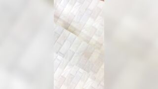quay lén dưới váy con ghệ mặc lọt khe hở mép lolz