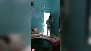 Anh grab hiếp dâm cô chủ nhà khi giao đồ ăn