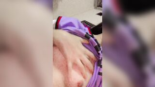 đứa em họ hàng teen non