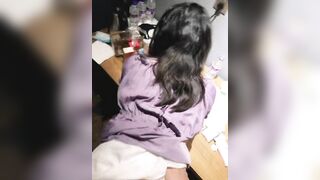 Địt em gái áo tím ngọt nước p3