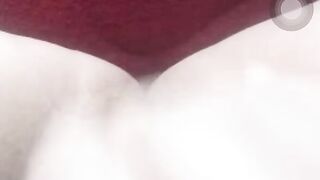 Thủ dâm cùng em bím hồng trên ometv
