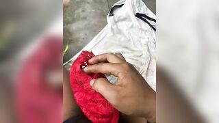 Thèm loll quá nên phải sóc lọ