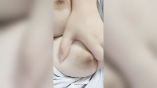 Nằm nghiêng nghịch ti