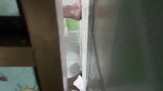 Quay lén con em họ rửa hàu mùng 3