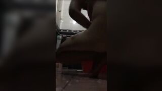 Quay lén gái tắm 14