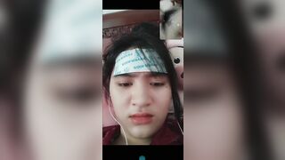 Gọi video thấy mặt cho anh thủ dâm p1