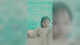 Em gái lồn non mới lớn