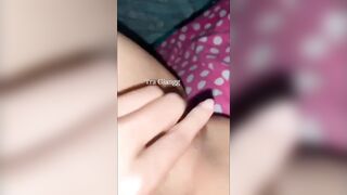 Bé trà giang nứng lồn muốn các anh đút cu vào ạ