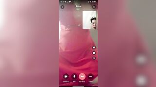 Video call thủ dâm cùng mẹ vợ