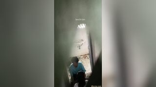 Học Sinh Kéo Nhau Vào Nhà Hoang Địt Nhau