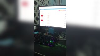Vừa làm việc vừa được em gái bú bớt căng thẳng hẳn, đky kênh ib tui cho xem cơ thể ạ