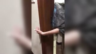 Đụ mẹ nó chứ con bé mới lớn mà chúng nó cho chơi MT ngáo đét lột áo chén tập thể