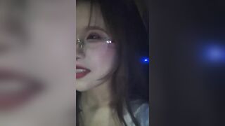 Vợ kêu đưa bạn thân về dùm, hiếp bạn thân vợ trên xe