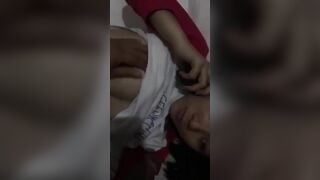 Đang bú cu cho anh rể thì chồng gọi