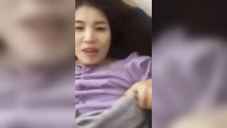 Giao đồ đến Cty chị lần 3, chị bảo trần nhanh về nấu cơm cho chồng