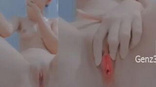 Hồng Đào 2kka9 Gái Mới Lớn Lộ Clip Chat Sex Móc Lồn