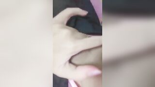 Em học sinh lồn non thủ dâm, đky kênh ib tui cho xem cơ thể nhó