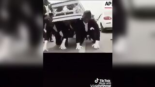 1 phát đâm niệm luôn, đky kênh ib tui cho xem cơ thể nhó