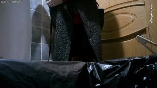 Quay lén toilet nữ