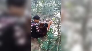 Học sinh   hiếp dâm bạn nử
