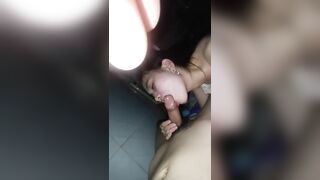 Nữa đêm em dâu xuống xin bú cu