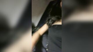 nứng quá em sinh viên dùng dưa chuột đâm vào loz mình cực căng
