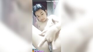 Mới lớn mà nhiều dịch thủy vậy rồi, đky kênh ib tui cho xem cơ thể nhó