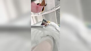 Quay Lén Cosplayer Mặc Quần Tất Lột Sì Líp Trắng Phau