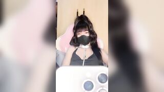 Em gái xinh live fb