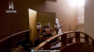 Vietsub Sinh nhật được bà chủ tặng quà ý nghĩa.