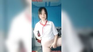 Gái mới lớn