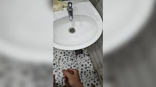 Sục cu đến bắn tinh