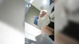 Tác nghiệp nhà vệ sinh 26