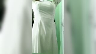 Tà áo dài dâm đãng khi em vừa lên lớp 10