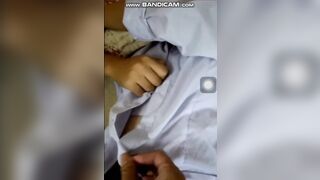 Kiếm được full bộ 9 video chịck bé lớp 10 cho ae đây, nhìn kệ sách là hiểu ????????