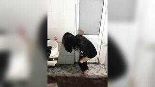 Thay đồ 1