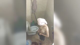 Quay lén nhà wc P15, đky kênh ib tui cho xem cơ thể nhó
