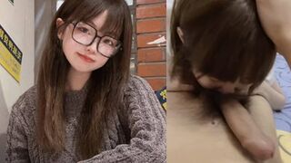Có Tiền Phải Nuôi Một Em Như Này Mới Đã
